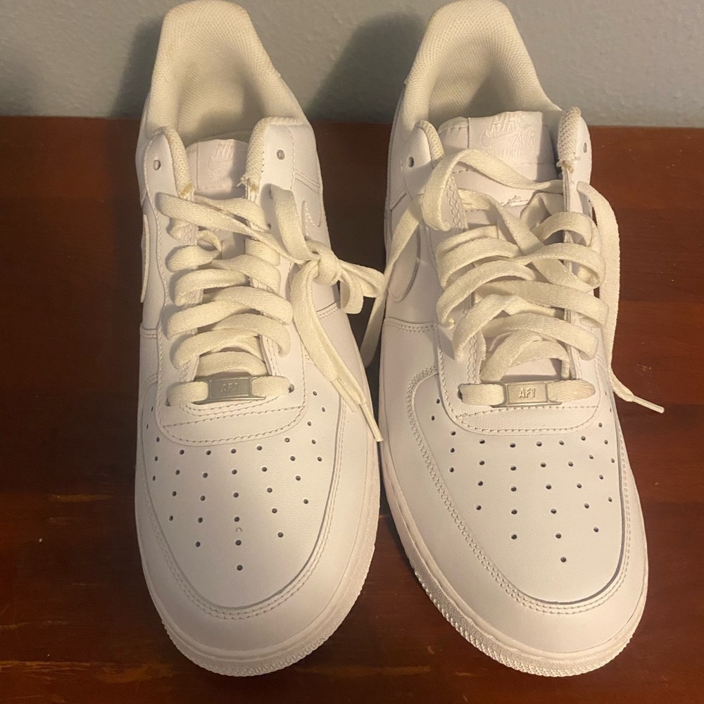 Nike Men's White Athletic Shorts Air Force 1 new - Picture 3 of 6